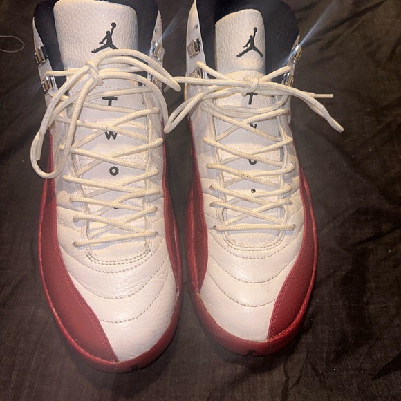 Air Jordan cherry 12 - Picture 5 of 5